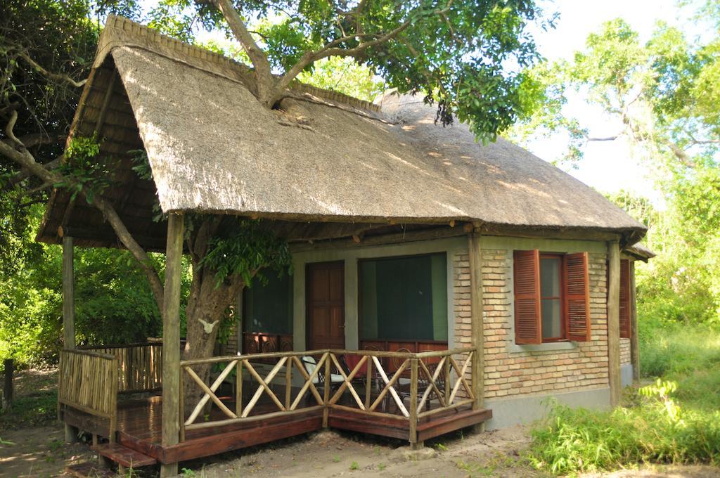 Selous Kinga Lodge Kwangwazi Стая снимка
